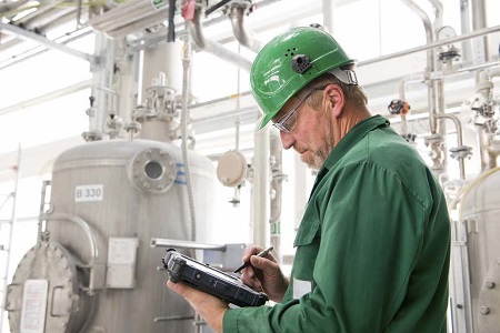 engineers at work • DEC SERVICE (a BU of DEC IMPIANTI S.p.A.) DEC, DEC IMPIANTI, DEC SERVICE, DEC HOLDING, DEC.HDS, help-desk service, DEC IMPAC, IMPAC, DEC International Monitoring and Production Assistance Center, DEC.FSE, SRU, solvent recovery, XTO, DTO, RTO, CTO, thermal oxidizer, field service engineer, Customer support, Technical support, Warranty support, Return and exchange, order tracking, product information, Online support, Chat support, Phone support, Email support, Ticketing system, Knowledge base, Video tutorials, Live chat, Remote assistance, Remote troubleshooting, on-site service, On-site repair, On-site installation, On-site training, On-site maintenance, revamping, retrofitting, service, manutenzione, preventive, preventative, maintenance, setacciatura, sieving, reactivation, kiln, riattivazione