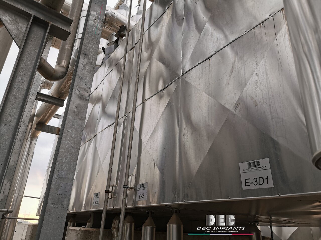 NMP | N-Methyl-2-pyrrolidone | DEC.RSC™ | multi-stage heat exchanger / condenser • recovery • DEC IMPIANTI S.p.A. DEC IMPIANTI, DEC, DEC.RSC™, NMP recovery, N-Methyl-2-pyrrolidone recycling, NMP reclamation, NMP purification, Solvent recovery of NMP, NMP solvent reuse, NMP regeneration, NMP recovery process, NMP recovery technology, NMP recovery system, NMP recycling methods, NMP distillation, NMP extraction, NMP separation techniques, NMP recovery equipment, NMP waste treatment, NMP recovery industry, NMP recovery efficiency, NMP recovery plant, NMP recovery cost, NMP recovery advantages, NMP recovery challenges, NMP recovery best practices, NMP recovery sustainability, NMP recovery environmental impact, gigafactory, NMP gigafactory solutions